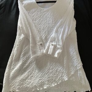 Travelsmith Large  women's top